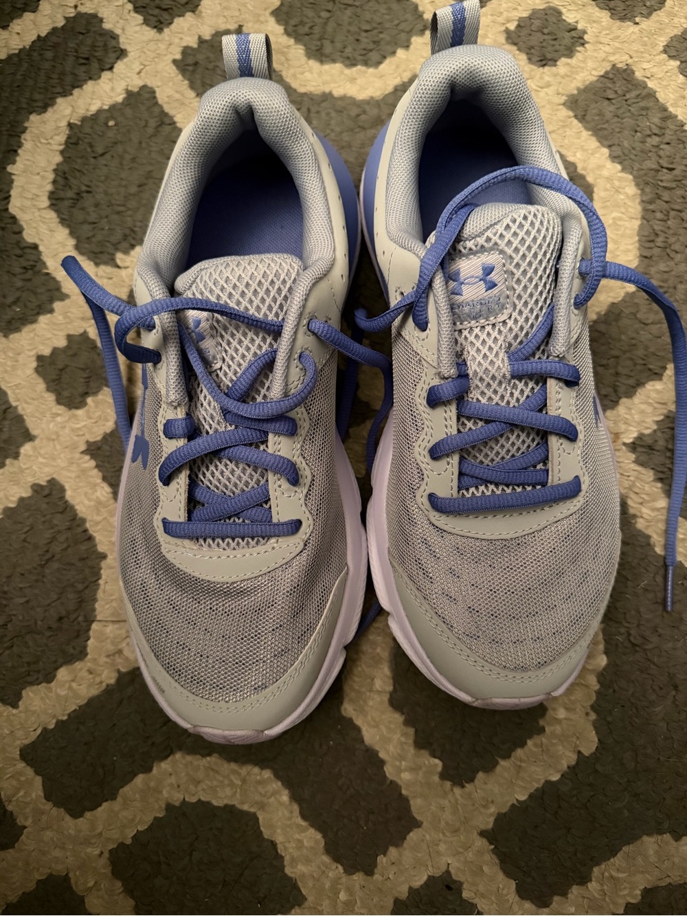 Under Armour Kids' Light Gray and purple  Athletic Sneakers nwot